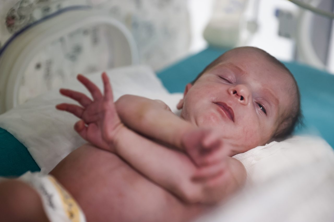 Kıbrıslı Nehir bebek "25 binde 1" görülen hastalığıyla mücadeleyi Türkiye'de kazandı