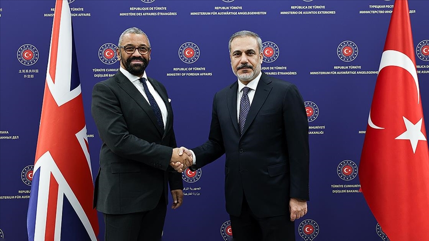 thumbs-b-c-5f0e7ddb18fbed111d07a9658910f2db