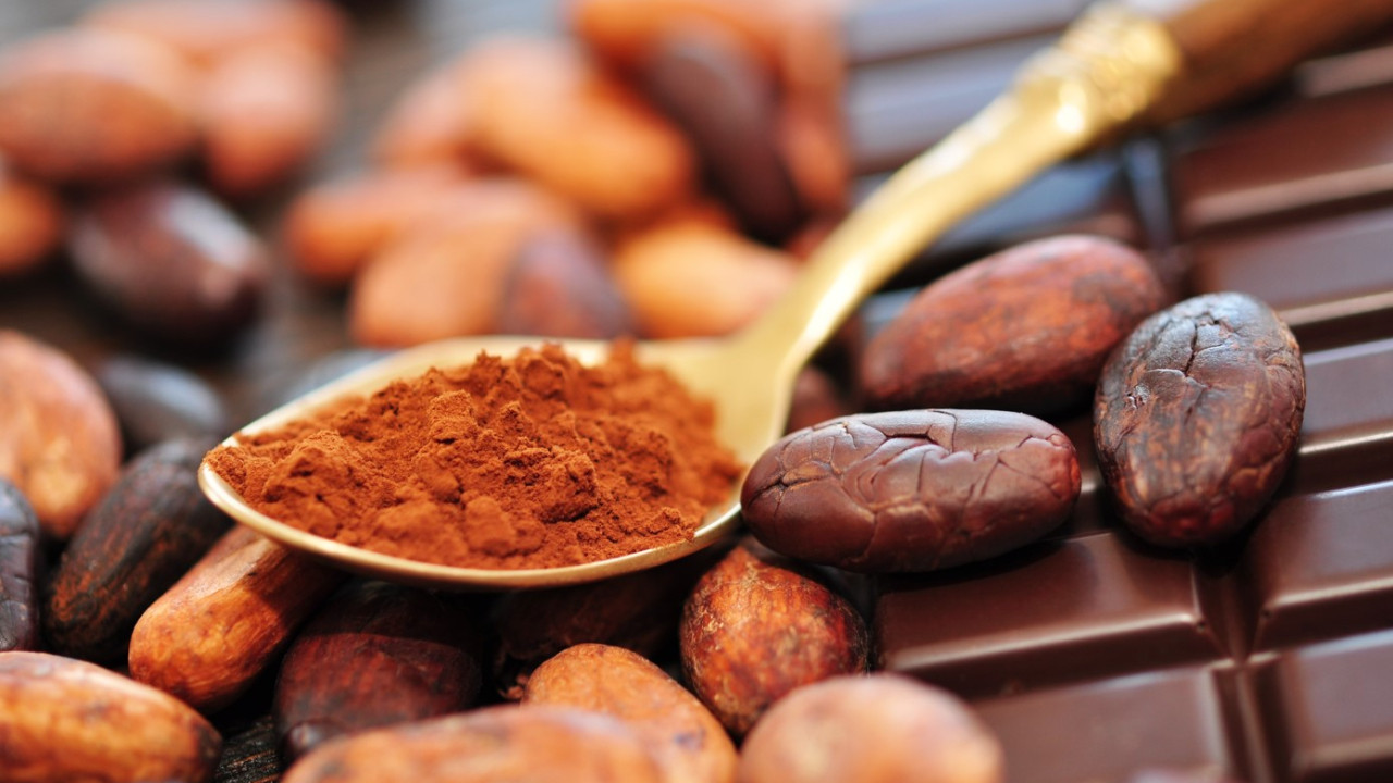 kakao-fiyatlarinda-yukselis-durmuyor-10-bin-dolari-da-asti-t7d6