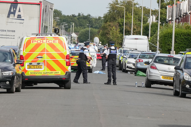 İngiltere'de Taylor Swift temalı dans atölyesine saldırı, en az 8 yaralı