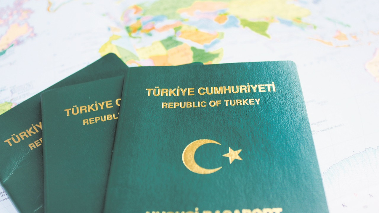 yesil-pasaport-bundan-sonra-ayricalik-olmaktan-cikacak-mi-mr1a