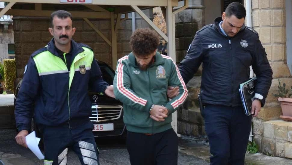 Askeri yasak bölgeyi ihlal”