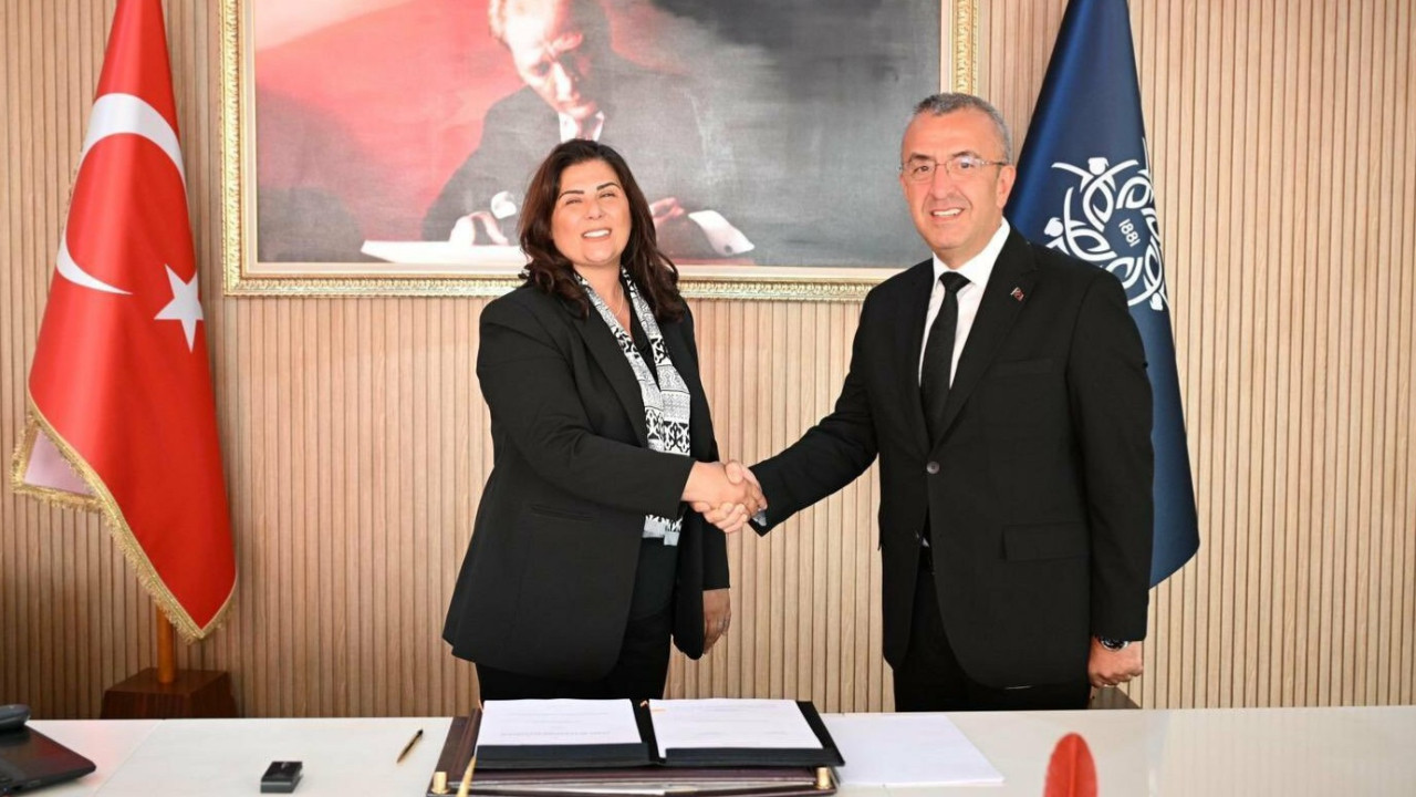 ak-partiye-katilan-aydin-buyuksehir-belediyesine-860-milyon-lira-finansman-saglandi-3w7b