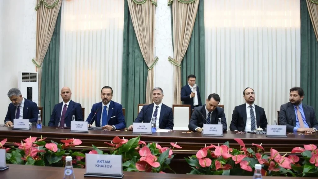 1757415747666ak-parti-ile-ozbeki-1024x576-1.webp