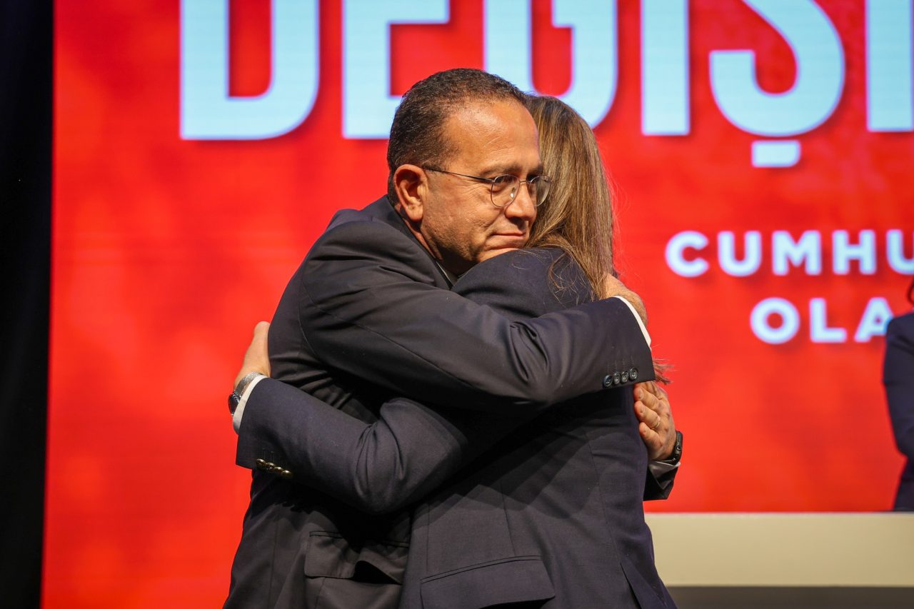 590982971_1377342647079585_7090092994182734611_n