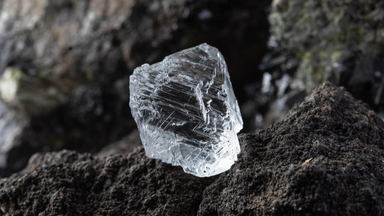 botsvanadan-rusyaya-nadir-toprak-elementleri-icin-teklif-fkdh