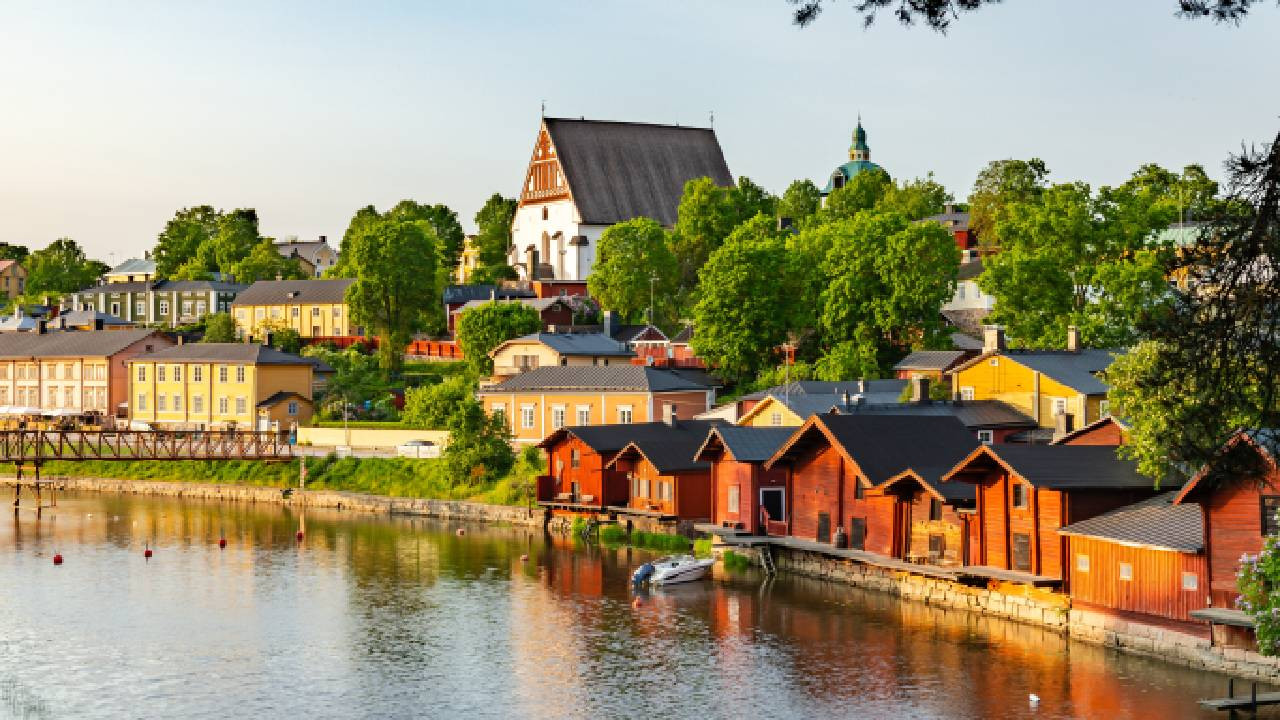 tum-masraflari-devlet-karsiliyor-finlandiyadan-turistlere-7-gunluk-bedava-tatil-unpe