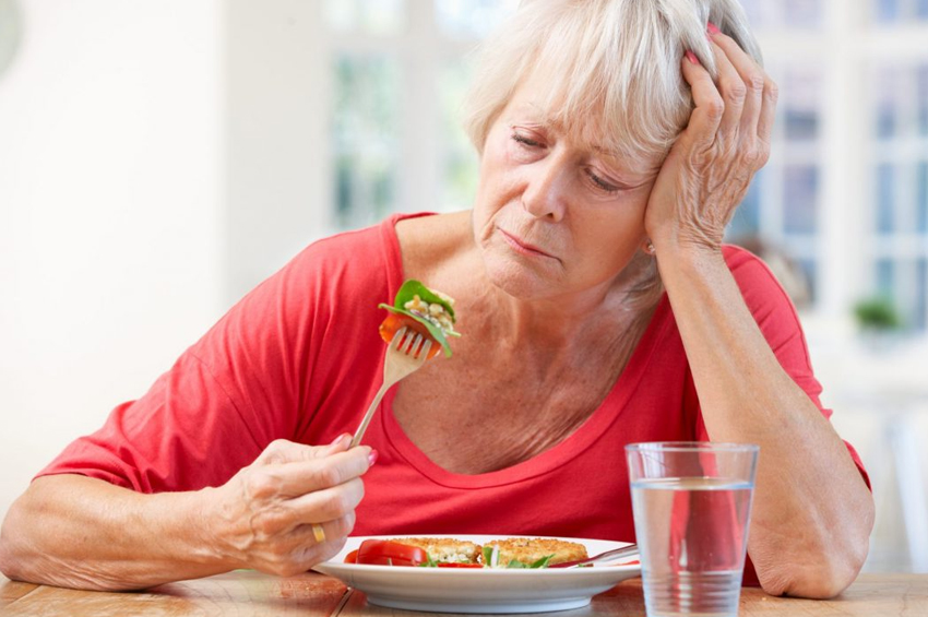 alzheimer-hastaliginda-beslenme-nasil-olmalidir-639